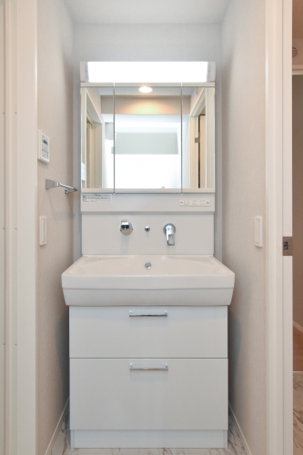 洗面設備　※写真はイメージです。実物と異なる場合があるため、現況を優先