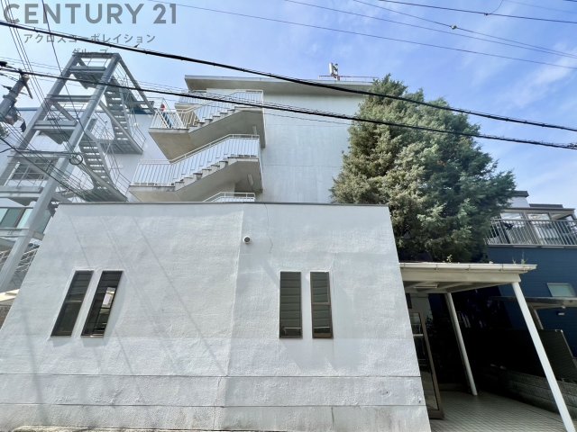 建物外観　鉄筋コンクリート造マンション♪