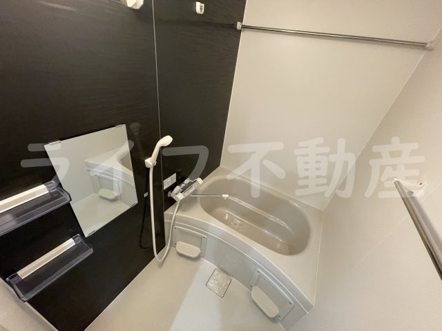 バス・シャワールーム　日々の疲れを癒すお風呂付です