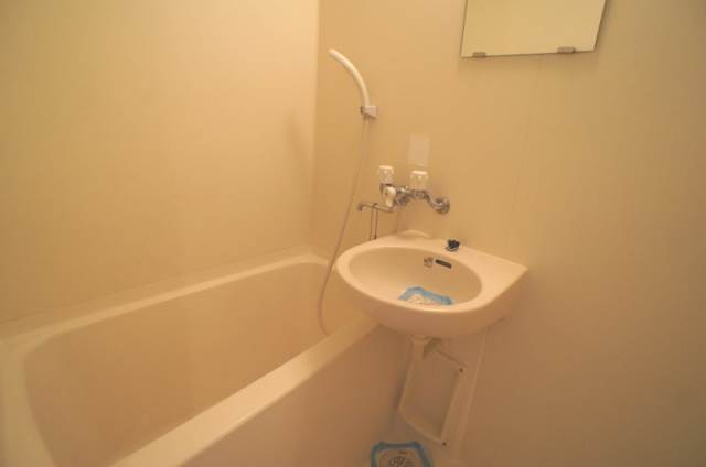 バス・シャワールーム　同仕様
