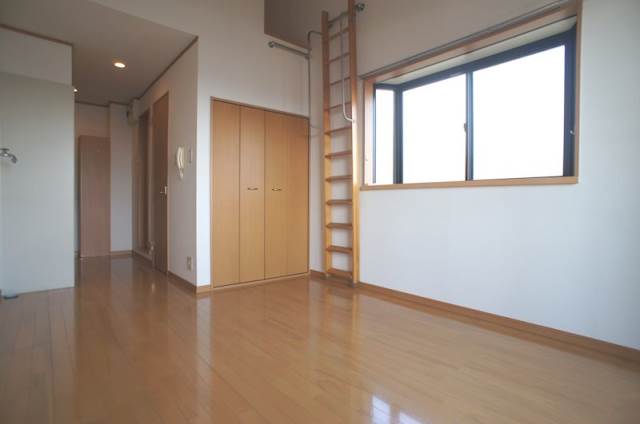 居室・リビング　同仕様