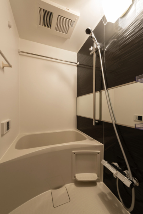バス・シャワールーム　風呂