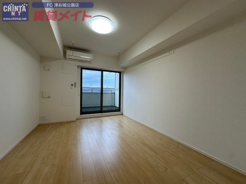 居室・リビング　同タイプ部屋写真です。