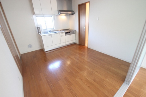 居室・リビング　※別部屋の写真です