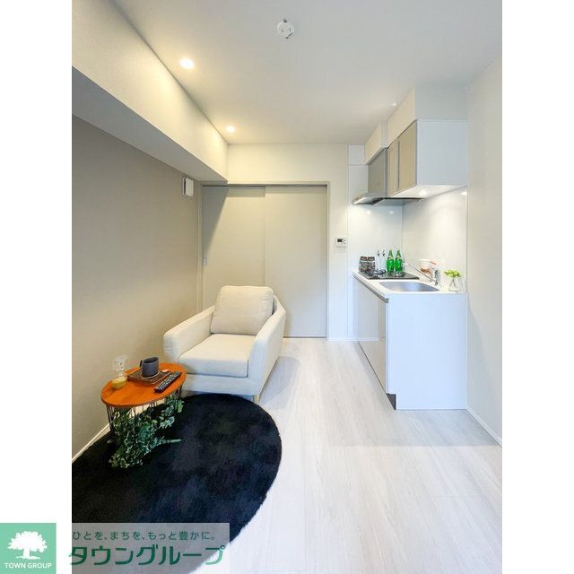 居室・リビング　※家具・家電の備え付けはありません