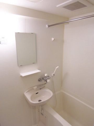 バス・シャワールーム　NULL