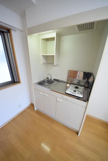 キッチン　２口ガスシステムキッチン