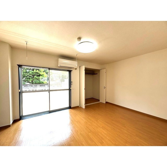 収納　クローゼット　参考写真