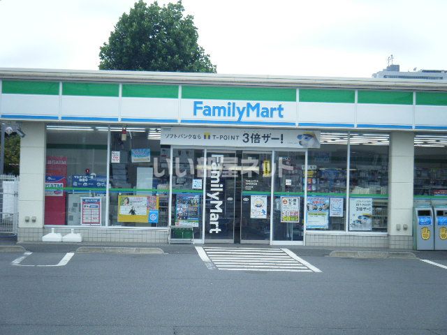 コンビニ　ファミリーマート水戸笠原北店（コンビニ）まで730m