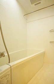 バス・シャワールーム　★浴室乾燥機付きバスルーム★