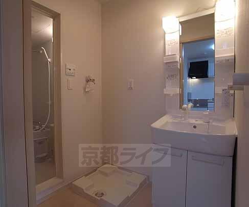 洗面設備　便利なシャンプードレッサー