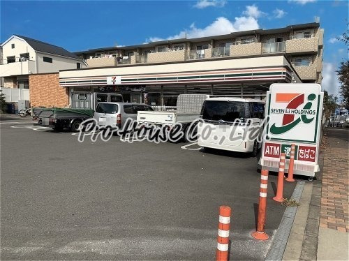 コンビニ　セブンイレブン 西東京柳沢東伏見店（コンビニ）まで526m
