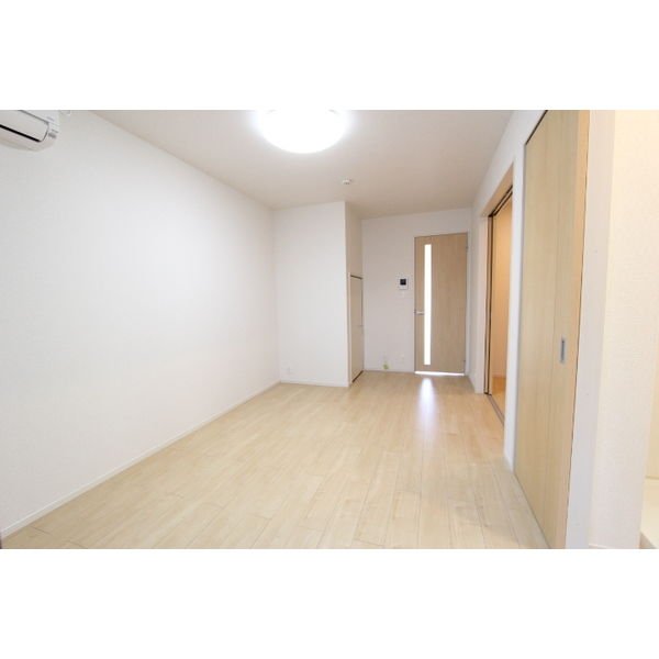 居室・リビング　。