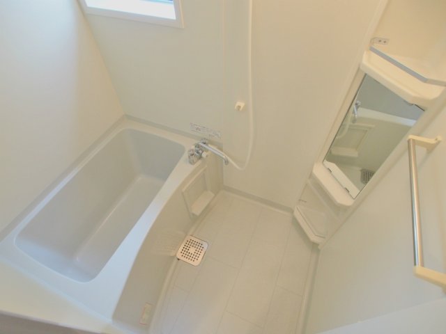 バス・シャワールーム　※同じ間取りの別部屋のお写真です※