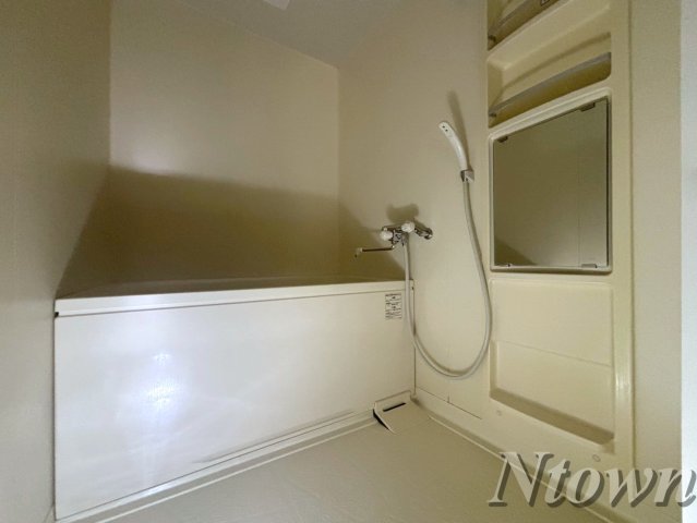 バス・シャワールーム　きれいなお風呂です