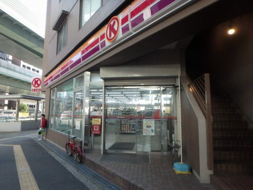 コンビニ　サークルK　阿波座駅前店（コンビニ）まで506m