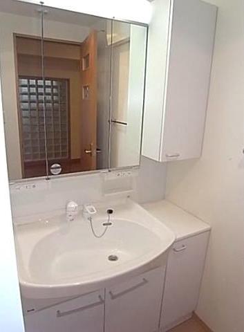 洗面設備　参考写真