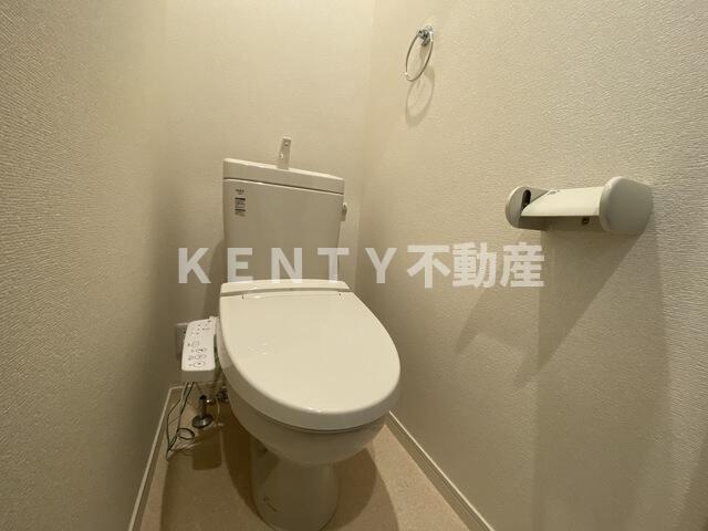 トイレ　清潔感のあるトイレです