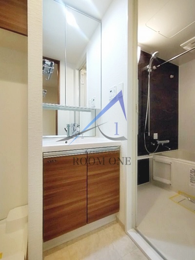 洗面設備　洗面台です。