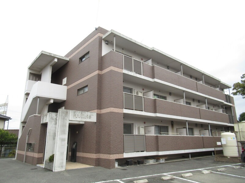 建物外観　閑静な住宅街です