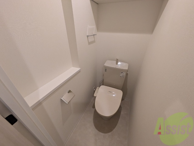 トイレ　シャワートイレになっているので快適です！