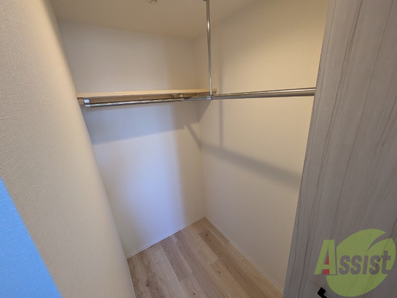 収納　寝室の収納になります。広々としてたくさん収納できます。