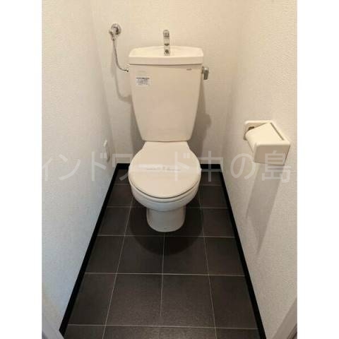 トイレ　詳細は、ウィンドワード中の島までご相談下さい。