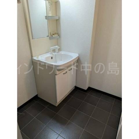 洗面設備　詳細は、ウィンドワード中の島までご相談下さい。