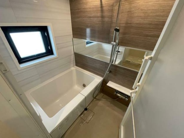 バス・シャワールーム　※同間取り参考写真