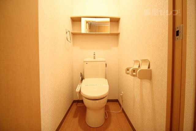 トイレ　イメージ写真