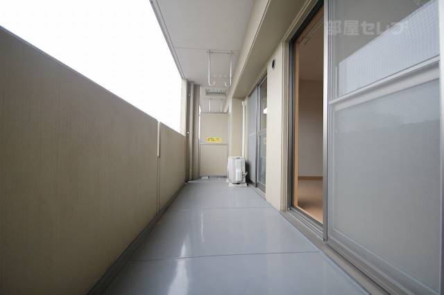 バルコニー　イメージ写真