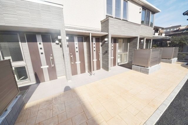 エントランス　★お部屋探しはタウンハウジングまで★