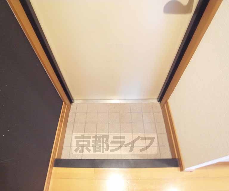 玄関　すっきりとした玄関です。