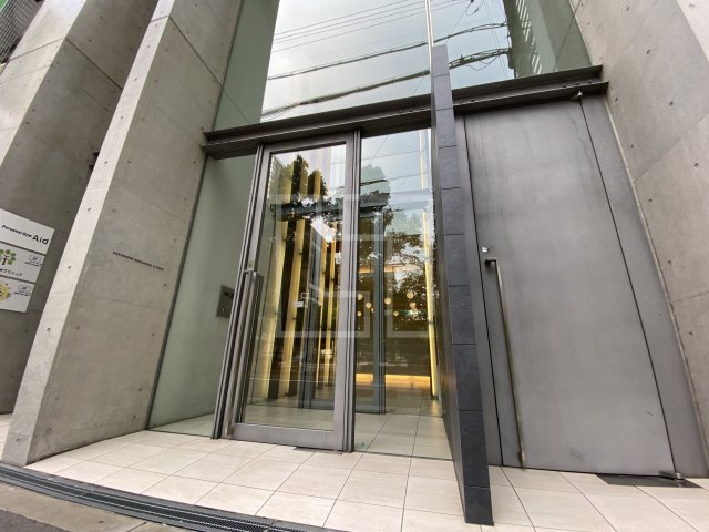 エントランス　One Shinmachi（ワン新町）　エントランス