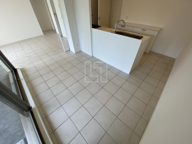 居室・リビング　One Shinmachi（ワン新町）　リビング・ダイニング