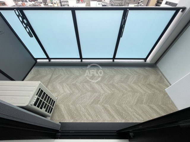 バルコニー　Louis Residence 弁天町　バルコニー