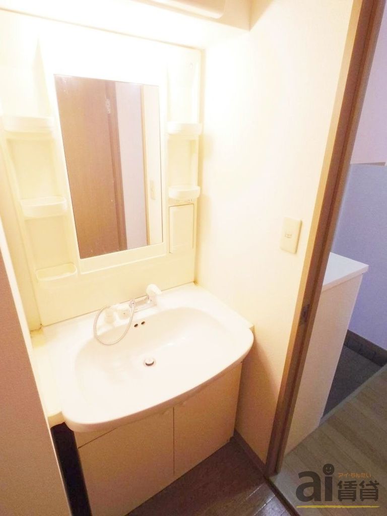 洗面設備　※同仕様写真です