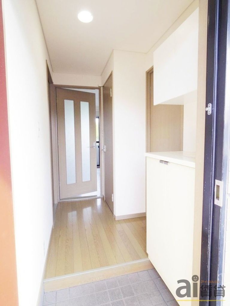 玄関　※同仕様写真です