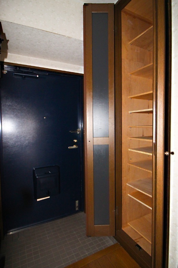 収納　たっぷり入るシューズボックス