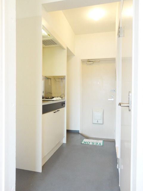 玄関　別号室写真