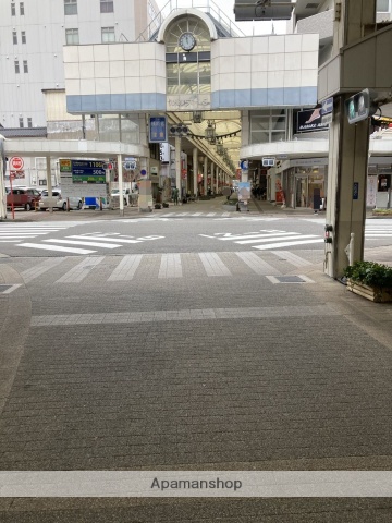 その他　前面道路（その他）まで0m