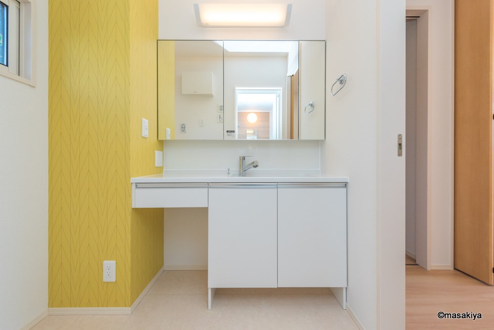 洗面設備　洗面・脱衣　シャンプードレッサー付