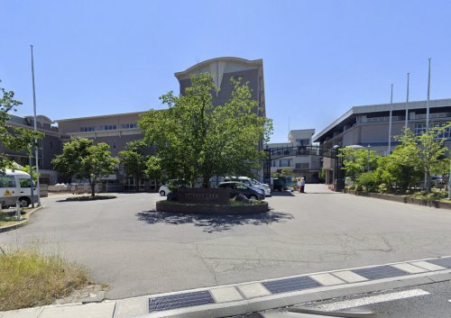 高校・高専　私立長野日本大学高校（高校・高専）まで496m