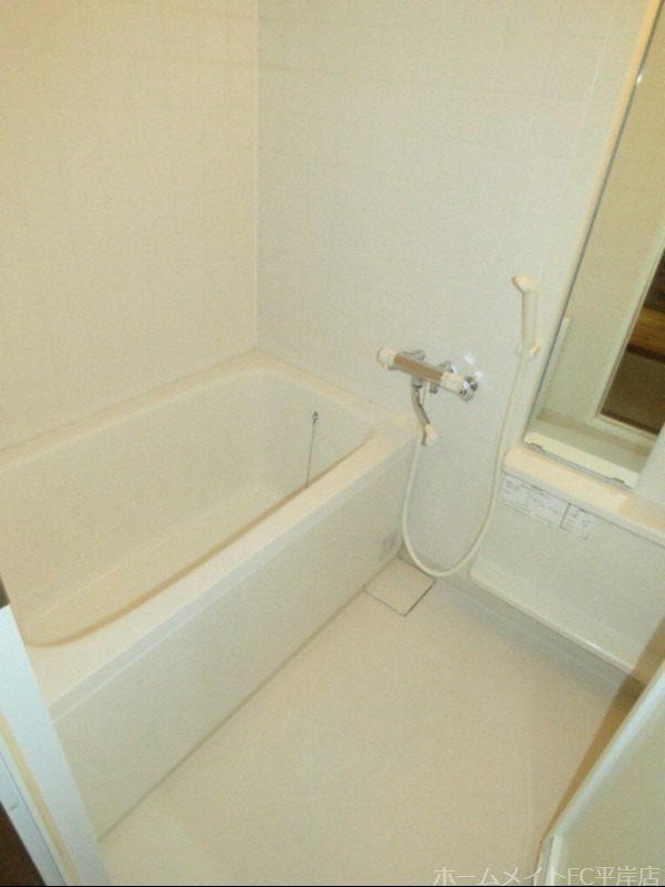 バス・シャワールーム　お風呂もきれいです♪