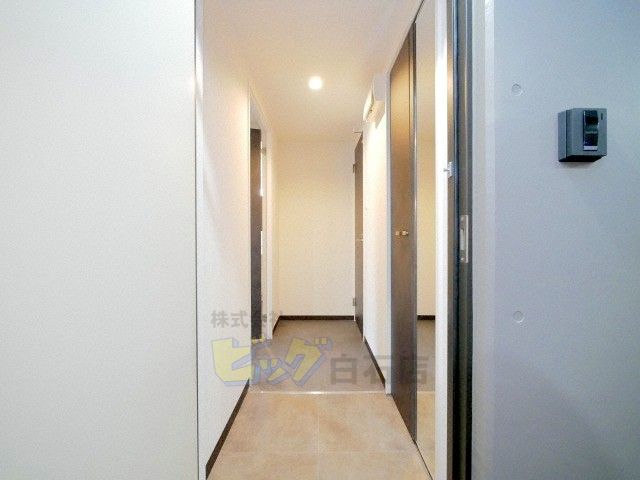 玄関　広々とした玄関です♪