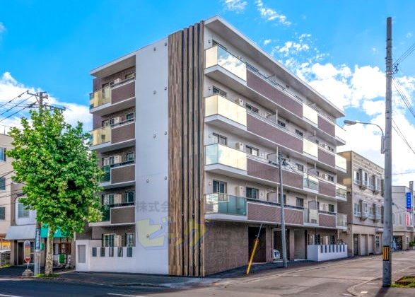 建物外観　経済的な都市ガスエコジョーズ採用のマンションです♪