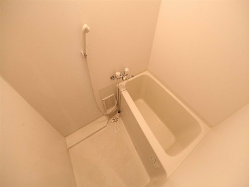 バス・シャワールーム　バスルーム(お風呂トイレ別）