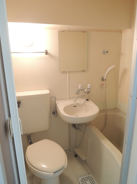 バス・シャワールーム　バス