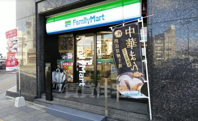 コンビニ　ファミリーマート　五条大宮（コンビニ）まで87m