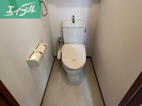 トイレ　シャワー付トイレ